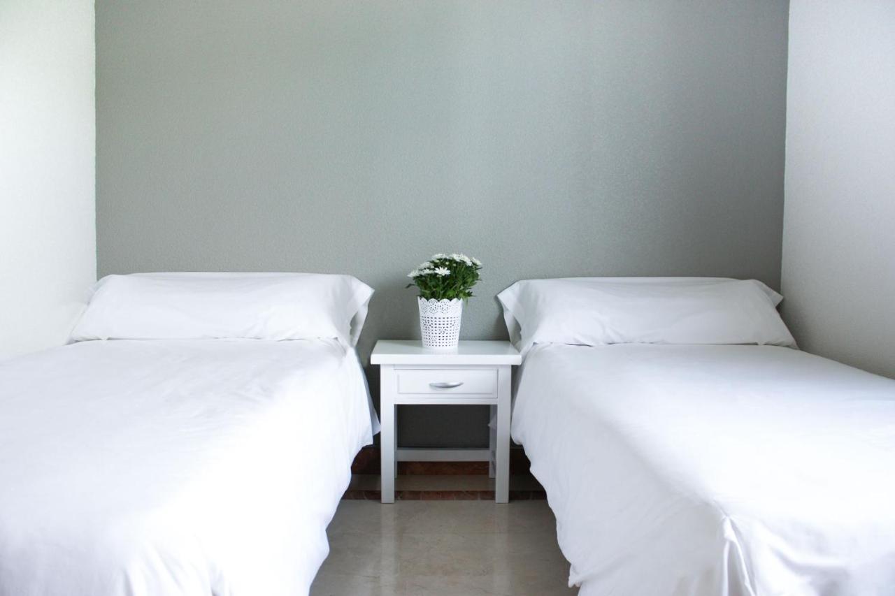 Hospedium Hotel Castilla Torrijos Buitenkant foto